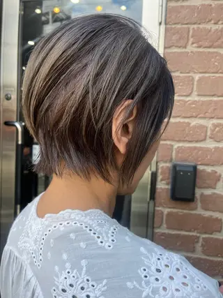 ショート カラー パーマ ヘアアレンジ メンズ キッズ ネイル マツエク・マツパ アイブロウ 久木原 ゆりのヘアスタイル