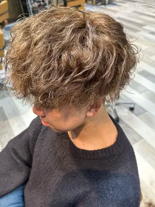 ショート カラー パーマ メンズ 和田 直也のヘアスタイル