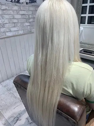 ロング ✨ハイトーン✨艶髪 ✨髪質改善✨和田のヘアスタイル