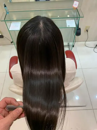 セミロング 縮毛矯正/髪質改善 EARTH髙橋のヘアスタイル