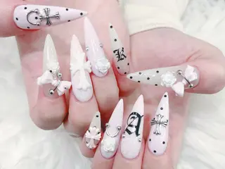 ネイル MoMoA Nail ネイル長さ出し専門店のネイルデザイン