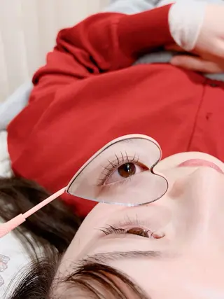 マツエク・マツパ 🤍束感マツエク /難波/moe/🤍のマツエク・マツパデザイン