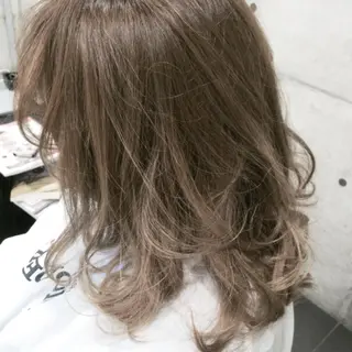 セミロング ロング カラー パーマ SUNNY GRACEのヘアスタイル