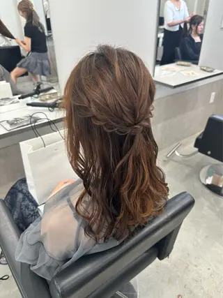ヘアアレンジ ヘアセット🎀透明感 カラーHiROEのヘアスタイル
