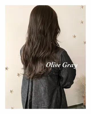 セミロング カラー 市川 千夏のヘアスタイル