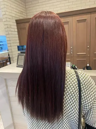 ロング シモカワ マシロのヘアスタイル