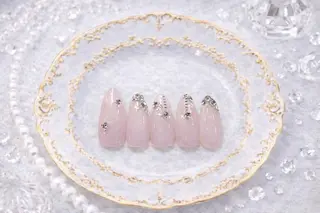 ネイル 南森町rebest 💅nailのネイルデザイン
