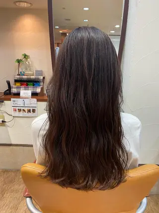 ロング カラー サプリームヘア 飯田みち瑠のヘアスタイル