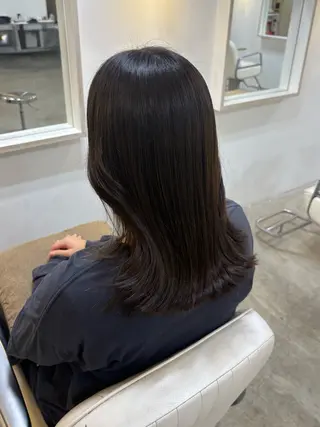 ミディアム 【YARD.】 渡邊 こころのヘアスタイル