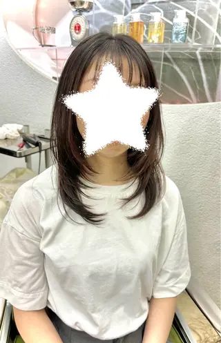 ミディアム カラー 渋谷 とまとのヘアスタイル
