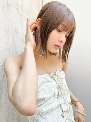 セミロング 透明感🌱ハイトーン ✨艶髪🫧川﨑　翼のヘアスタイル