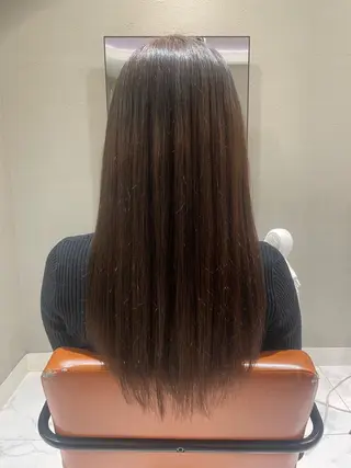 セミロング カラー 頭から整える美容師 松田のヘアスタイル