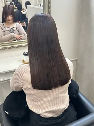 セミロング えり 堀江/ボブ /レイヤー/艶髪のヘアスタイル