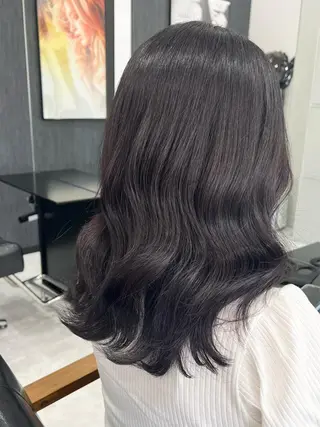 セミロング 透明感カラー🕊️✨ Mayu🦮🩶のヘアスタイル