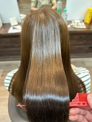 ロング 穴澤 大地のヘアスタイル