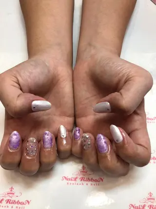ネイル ネイルリボン 受付スタッフのネイルデザイン