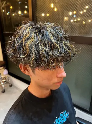 カラー パーマ メンズ 石川 歳也のヘアスタイル