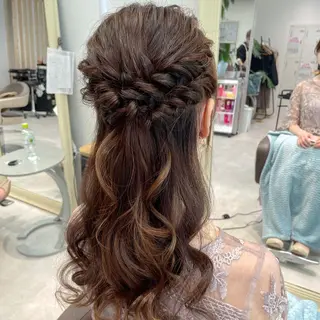 ロング ヘアアレンジ これた🧸ヘアメ職人 ♡髪質改善♡カラーのヘアスタイル