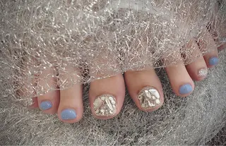 ネイル I-nailロング /ワンホン/キラキラのネイルデザイン