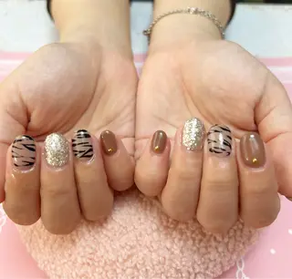 ネイル ＧＬAD グラットのネイルデザイン