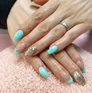 ネイル ＧＬAD グラットのネイルデザイン