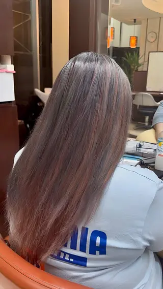 ロング レイヤー職人・ 似合せ美容師そうまのヘアスタイル