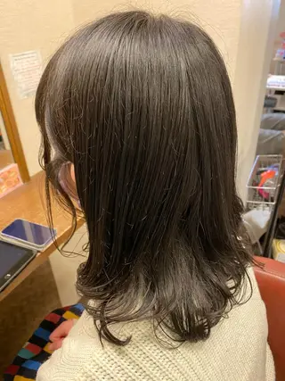 ミディアム liL  hair サトウリョウタのヘアスタイル