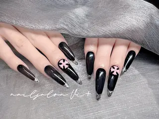 ネイル ✨Nailsalon Vi+✨のネイルデザイン