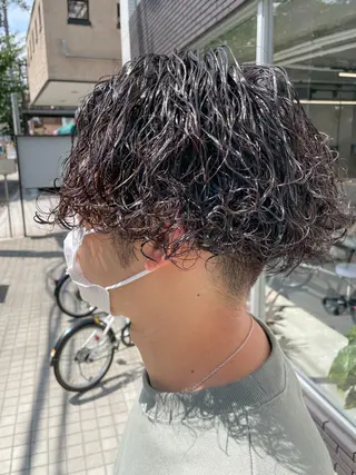 ショート パーマ メンズ オタク特化美容師💟 チバコナツのヘアスタイル
