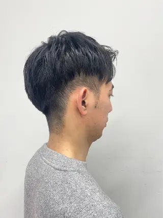 メンズ カットパーマモデル 山中 遥のヘアスタイル