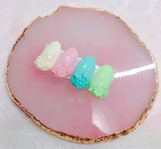 ネイル CROWN プライベートサロンのネイルデザイン