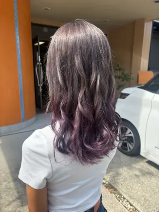 セミロング カラー 千上 結希奈のヘアスタイル