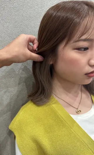セミロング カラー 鵜飼 真伍のヘアスタイル