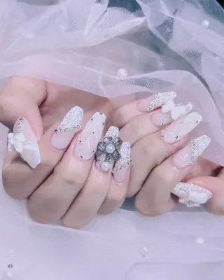 ネイル 美爪パラジェル導入店 Sunnilyのネイルデザイン