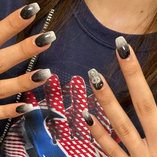 ネイル ネイルサロン《シア》 市木 佑実のネイルデザイン