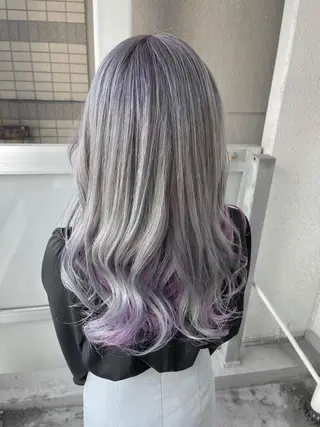 ロング カラー 岩谷/ブリーチ 🪽透明感カラーのヘアスタイル
