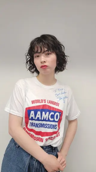 パーマ ミディアム OMA　 カタギシのヘアスタイル