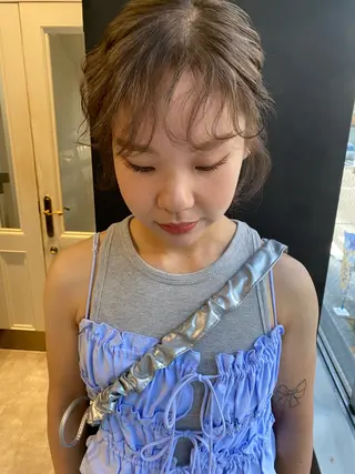 ミディアム 薄暮 マツイ レンのヘアスタイル