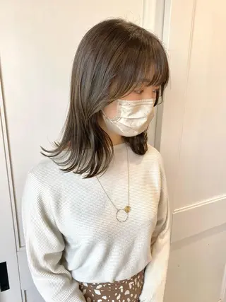 ミディアム カラー Ayuna /透明感カラーのヘアスタイル