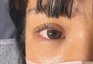 マツエク・マツパ 艶髪カラー/ LoLo. ユキナのマツエク・マツパデザイン