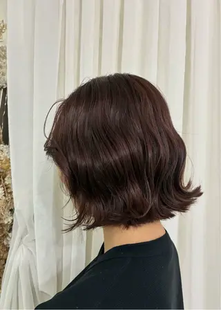 ショート カラー 🌟小出 倫花🌟 艶カラー/カットのヘアスタイル