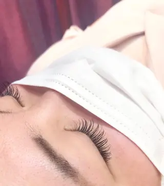 マツエク・マツパ そそ　喜 多のヘアスタイル