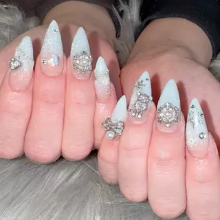 ネイル Feel ‪‪☺︎‬Yuriaのネイルデザイン