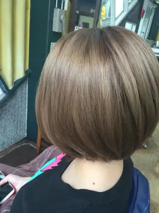 カラー 中村 海のヘアスタイル
