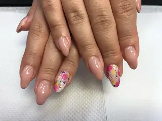ネイル Emanail 枚方 yoshimiのネイルデザイン