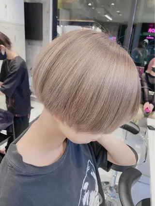 ショート カラー 【毎朝セット3分】 メンズパーマ　真人のヘアスタイル