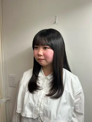 ロング 長谷川 まほろのヘアスタイル