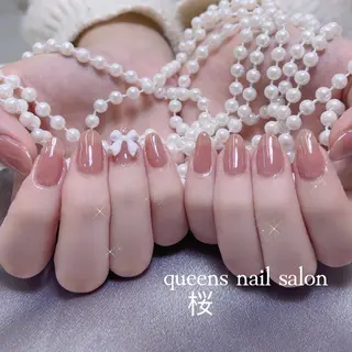 ネイル queensnail 🧸mikaのネイルデザイン