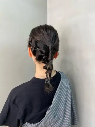 セミロング ヘアアレンジ 武智 未来のヘアスタイル