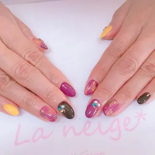 ネイル La neige* yuki 🐩🌙のネイルデザイン